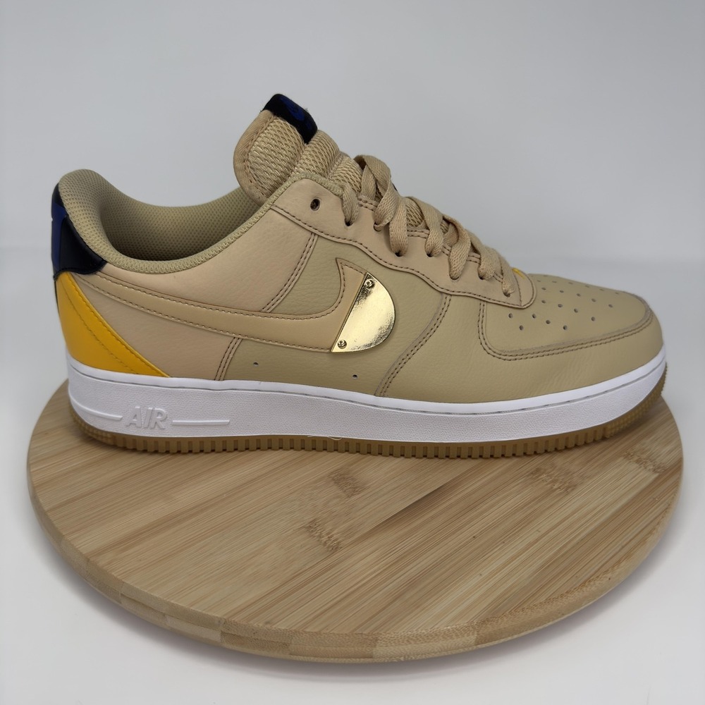 Nike Air Force 1 07 LV8 Shoes Mens Size 12 Sesame University Gold CT2298-200